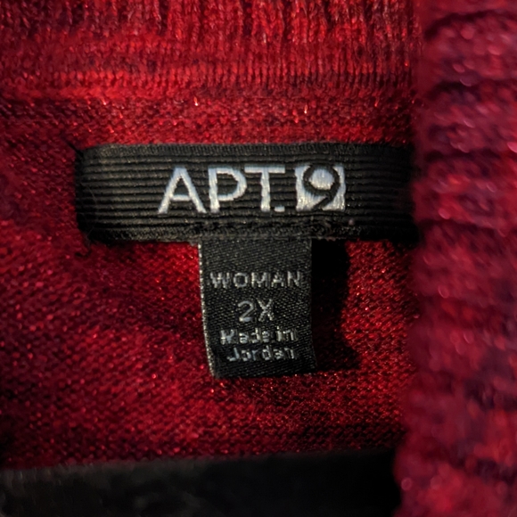 *sold* Apt. 9 red short sleeve sparkle sweater - Picture 6 of 8